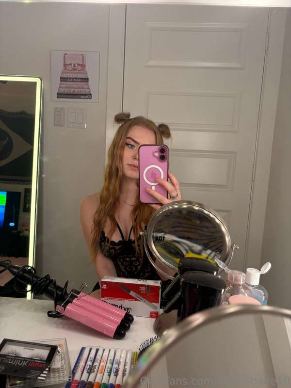 Taking cock in all my holes!!! Do you love the way I bounce ..