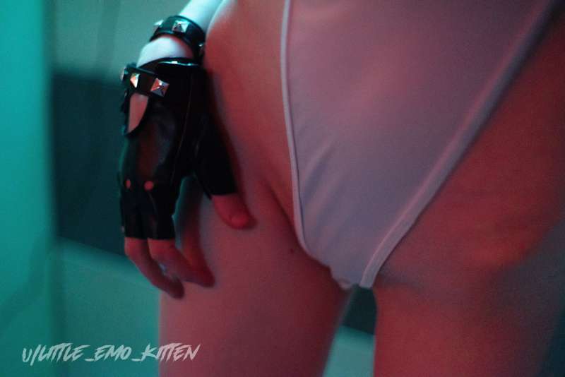 Little_Emo_Kitten - Fansly - 03 Sep, 2021 3