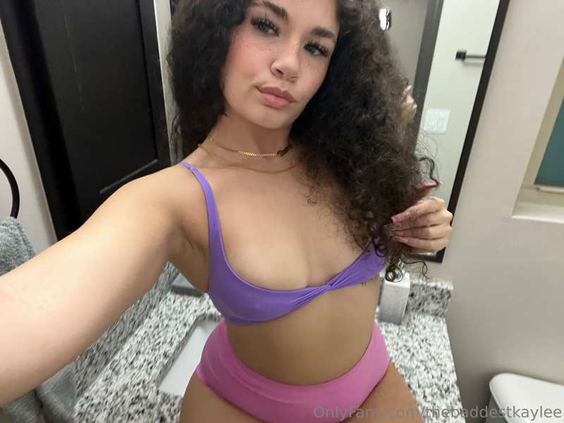 Live tonight 5pm est