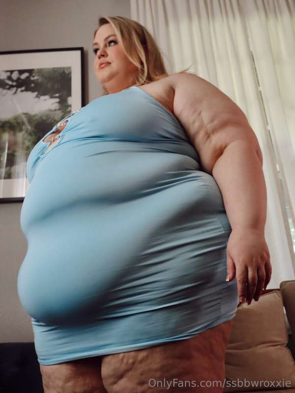 I wanna wear this tight dress out on a date and eat until th.. 19
