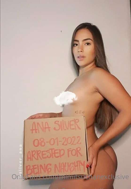 ## **@silver_ana has the biggest ass you'll ever see on Only..
