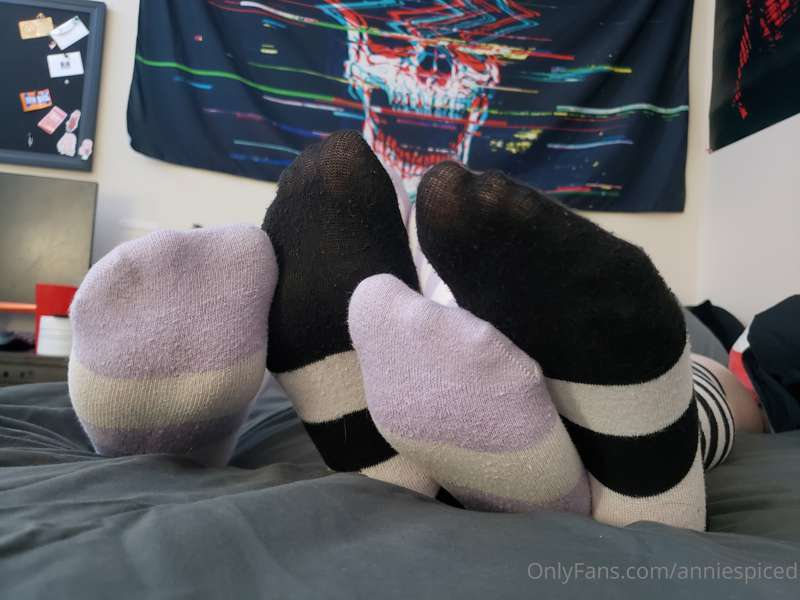 13 new feet pics, with eris! :o 11