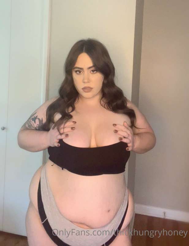 POV:

Your pig of a wife has completely blown up - everythin.. 10