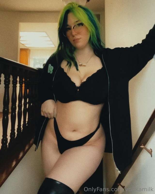 i'm charging my toys rn... cum talk to me.