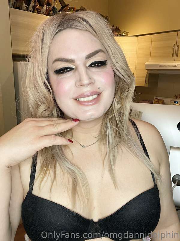 Tits on display 💙💙 1
