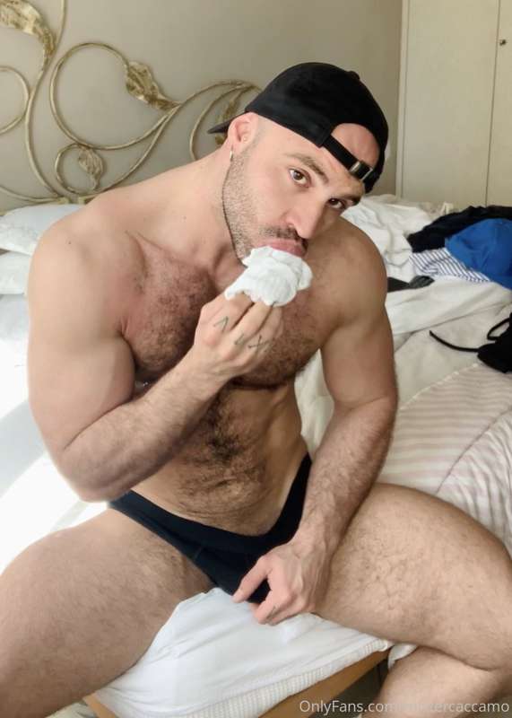 Want to see the 3 minutes post workout video for free? 😈 Sho.. 2