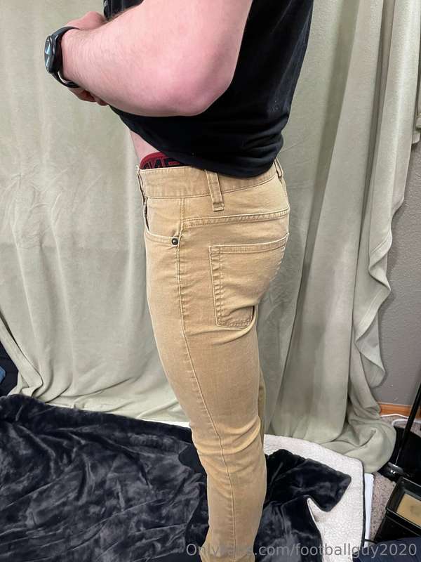 Me showing off in jeans! 3