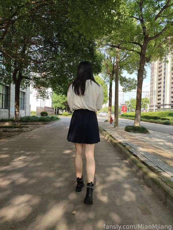Miaomjiang - Fansly - 17 Jul, 2023 5