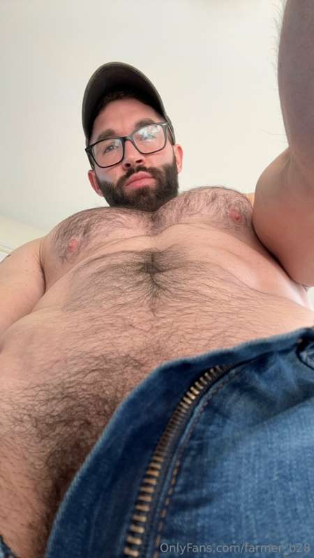 Hairy as fuck lately 😈 1