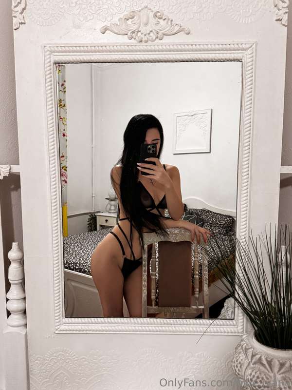 Tu as déjà pris une femme devant un miroir ? 🥵😏