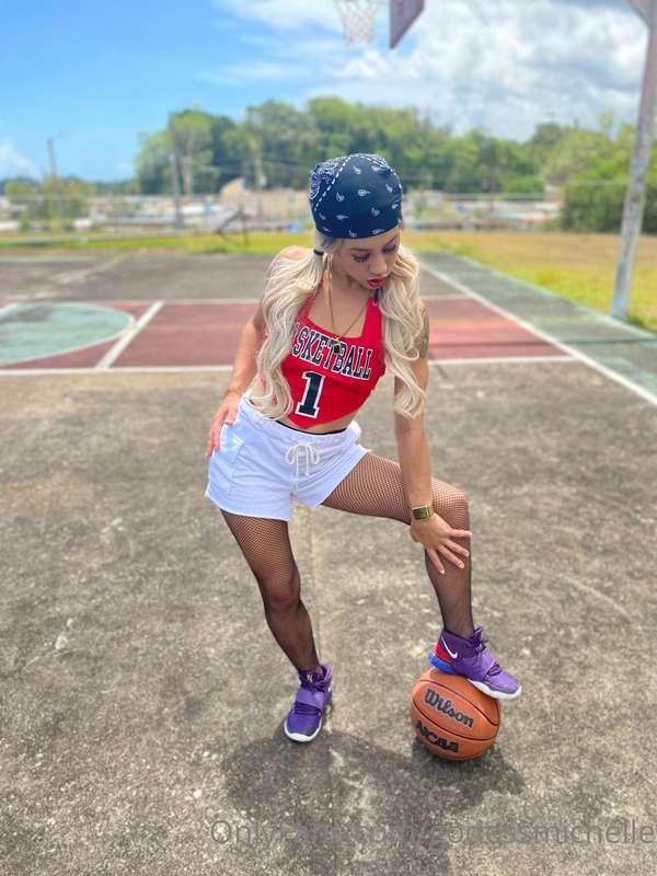 ¿Quieres ser mi equipo o en contra? 🔞🥵🏀⛹🏻‍♀️❤️💦🥵 11
