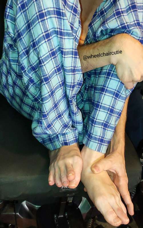 Wheelchaircutie - Fansly - 16 Apr, 2022
