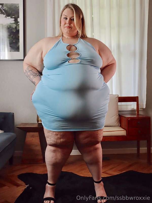 I wanna wear this tight dress out on a date and eat until th.. 20