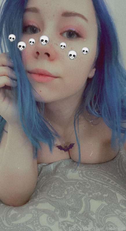 Blue_Mooncat - Fansly - 02 Jul, 2022 1