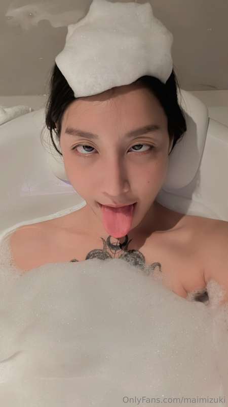 🤓Let’s go shower together babe .😛 2