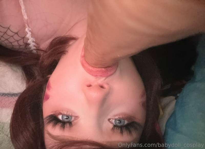 I wanna suck it sooooo bad  1