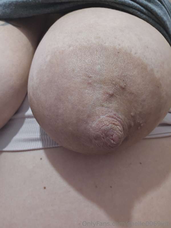 Titty Tuesday stuff on a Wednesday 🫠dst got my gremlins sche.. 1