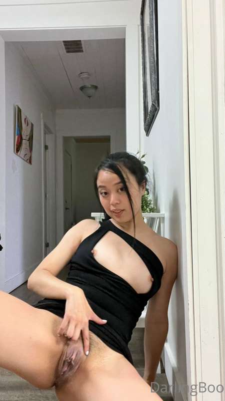 While Alina and I were recharging for our sexy videos 🤫, I d.. 6