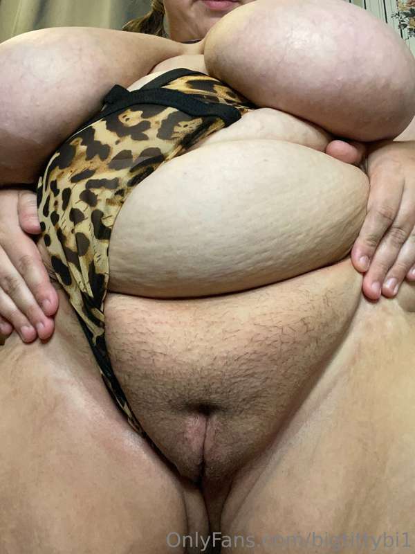 Cheetah print is sexy 🥰
