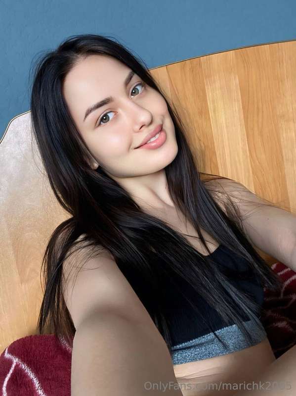 *FREE* 🤪💦🔥 You want to see her @wicked_love pussy with finge..