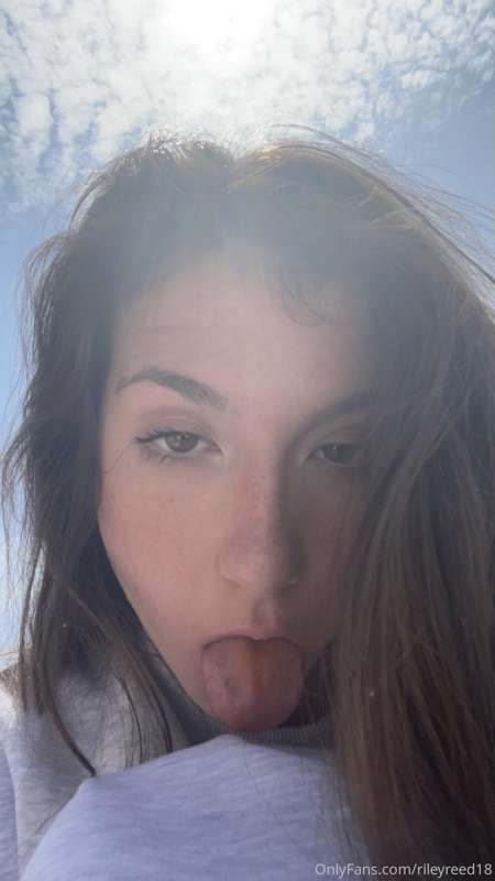 Do you wanna cum inside me daddy💦💦 me $10 RIGHT NOW to get R..