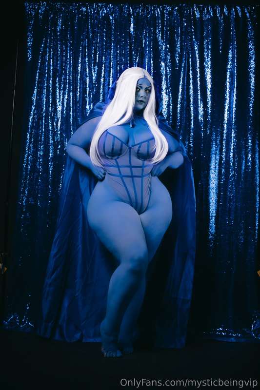 Day 6/31 days of Halloween | Blue Diamond from Steven Univer.. 18