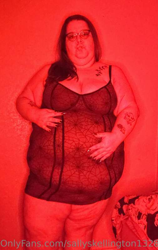 You should feel me in this lingerie