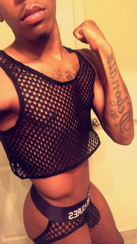 Midnight Mesh @TasteeTreasures 6