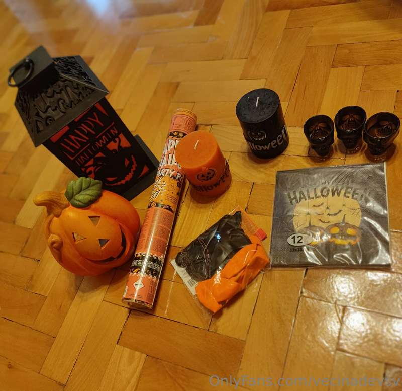 Trick or treat? 🎃👻