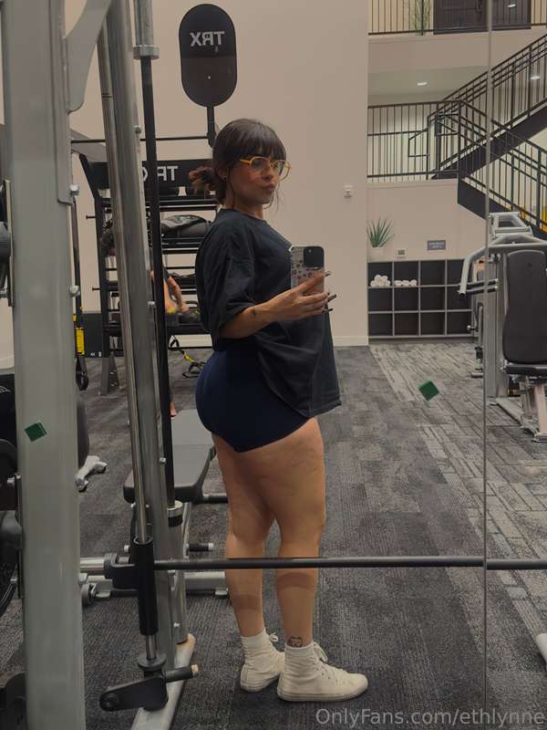 I want my ass ate