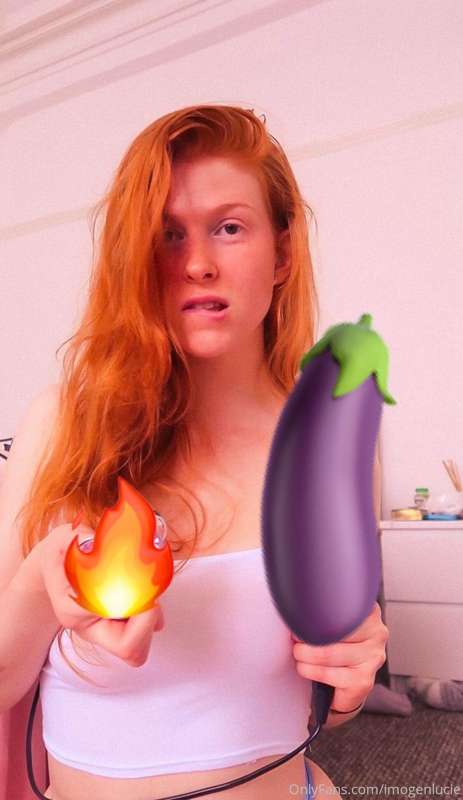 Cum see what my pussy likes😜😈 PTV IN YOUR DM’s NOW😈‼️ 2