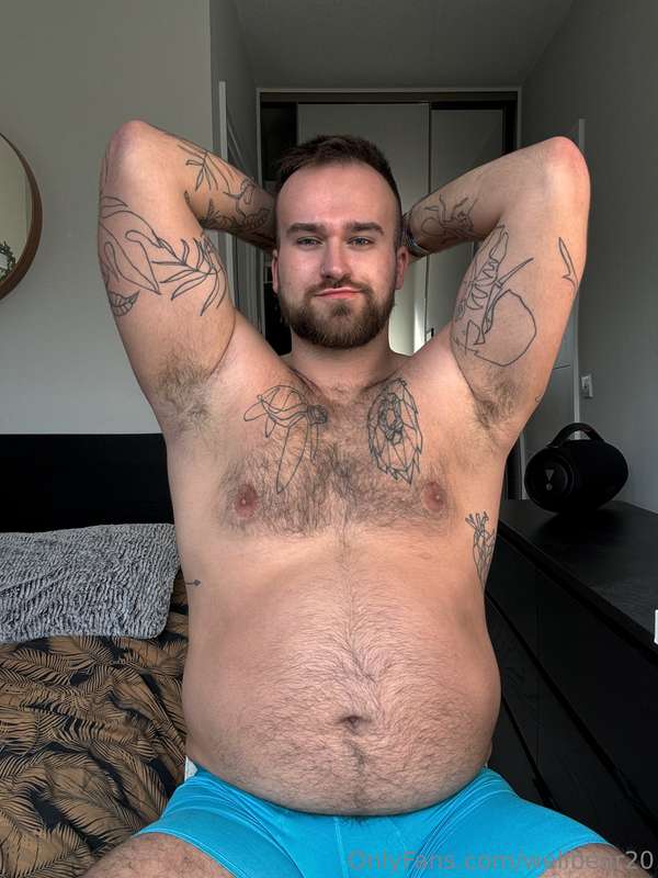 Feeling thicc and only wanting more 😈🐷 1