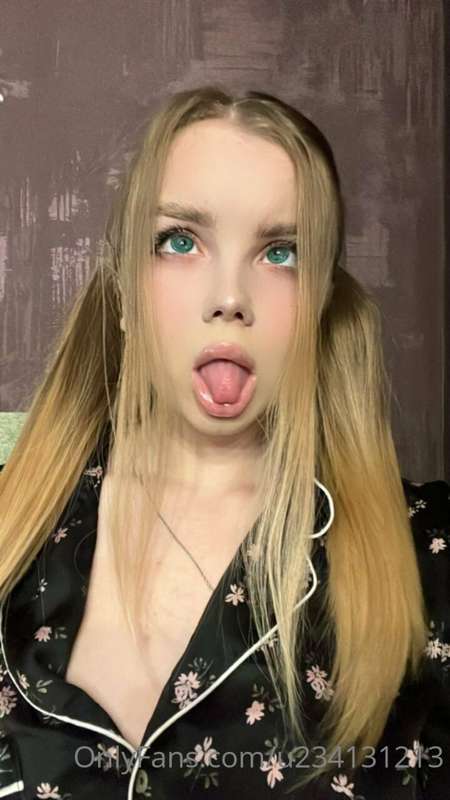 ɪ'ᴍ ɪɴ ᴀ ʀᴇᴀʟʟʏ ɢᴏᴏᴅ ᴍᴏᴏᴅ ᴛᴏᴅᴀʏ 😈😈😈 ᴀɴᴅ ɪ ᴡᴀɴᴛ ʏᴏᴜ ᴛᴏ ᴡᴀᴛᴄʜ ..