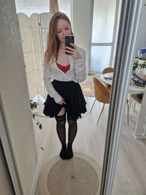 There's no better view than me in stockings ❤️‍🔥 3