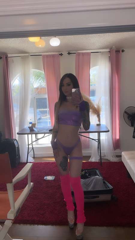 just shot for house of fyre 😍 this was a bucket list scene f..