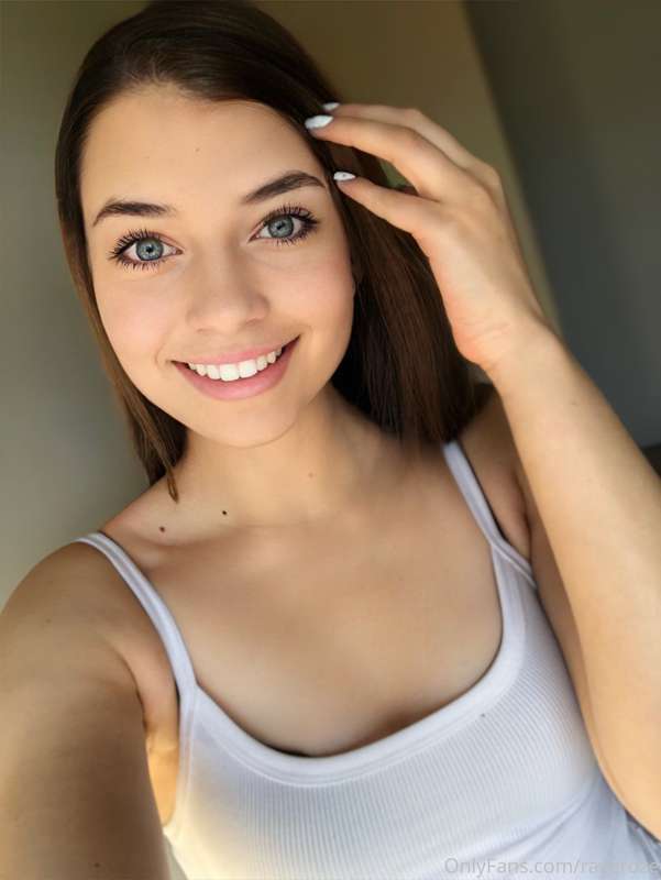 Sweet dream guys🥰 the first guy who sends me a cum tribute w.. 2