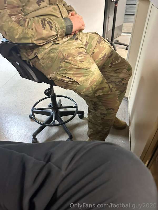 Hot Candid Shots of my buddies and of course my HOT cock! Se.. 5