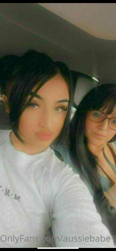 Teeen daughter and milf mom love draining cocks 💦 @cjay_nata..