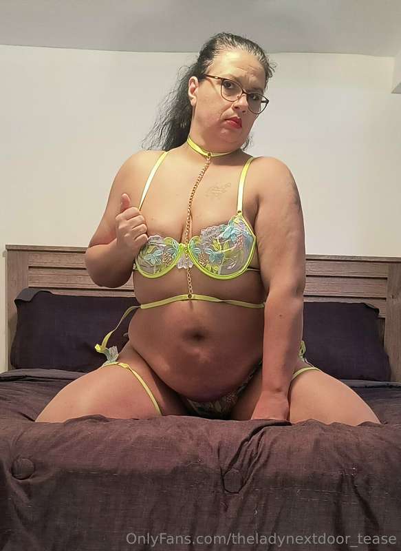Chéri as tu pensé au cadeau que tu vase faire 😏😘 Honey, have..