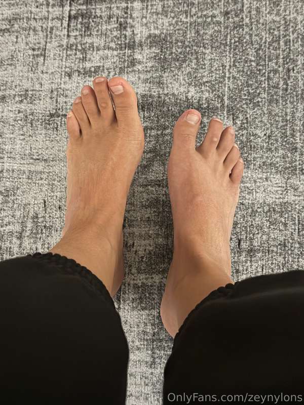 Zeynylons - Onlyfans - 14 Mar, 2025
