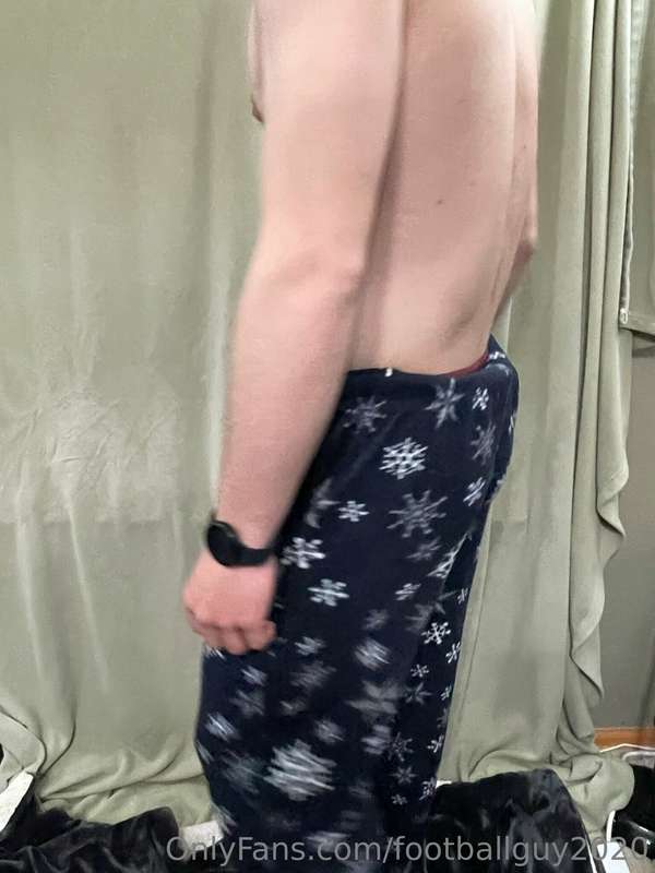 Shirtless specialist time 4