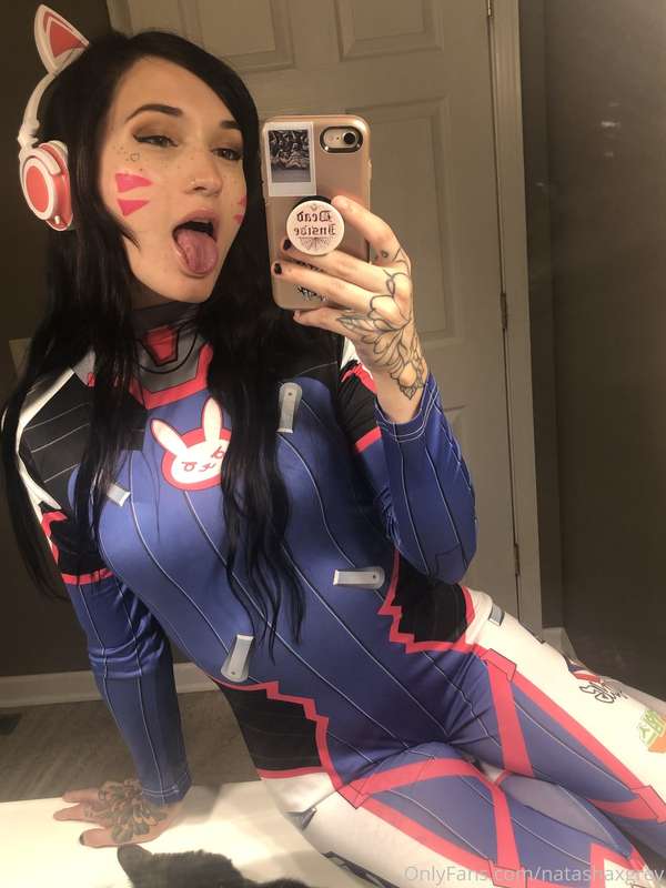 Swipe for DVA ahegao / selfie compilation ;)
