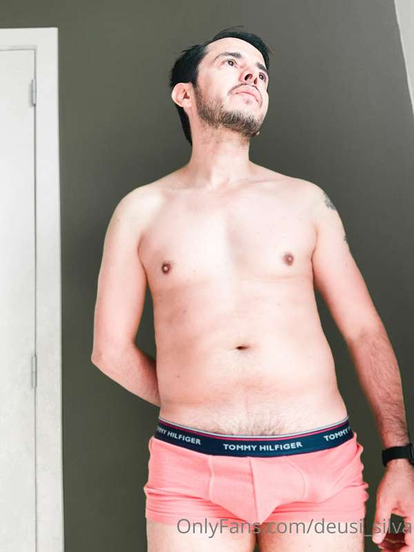 Hey! Are you enjoying your Friday?🤔😜