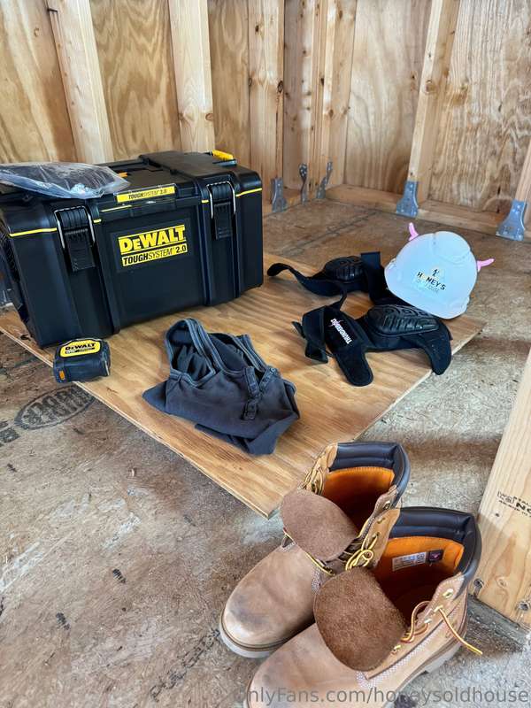 Making some fun construction content for you guys 😈