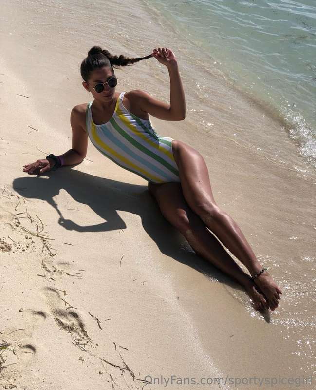 Beach Babe 😘🌞