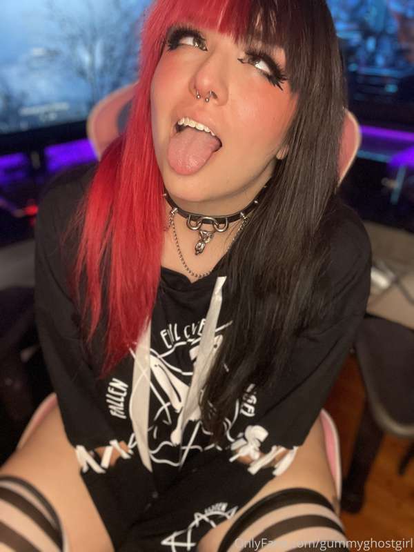 Bunny girls love to bounce in your lap 🐰💖 20