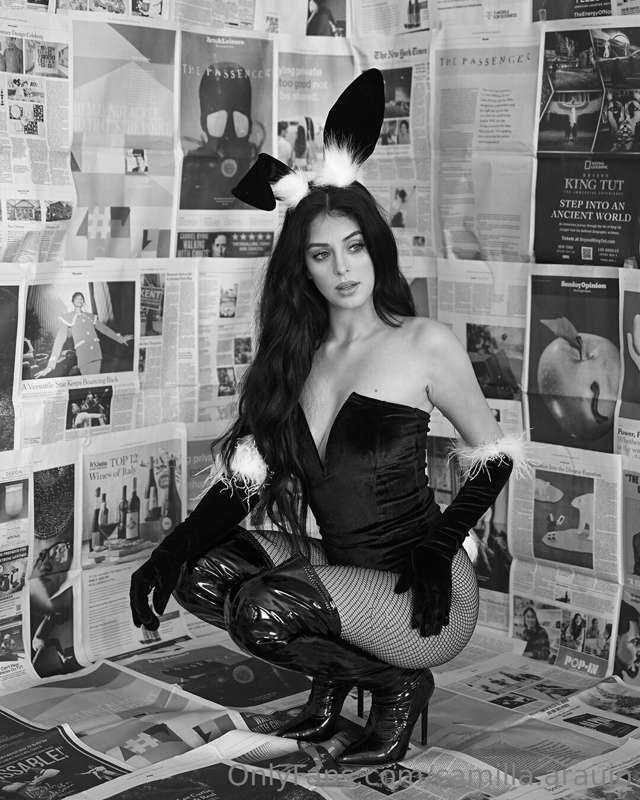 can I be your naughty playboy bunny? 🖤