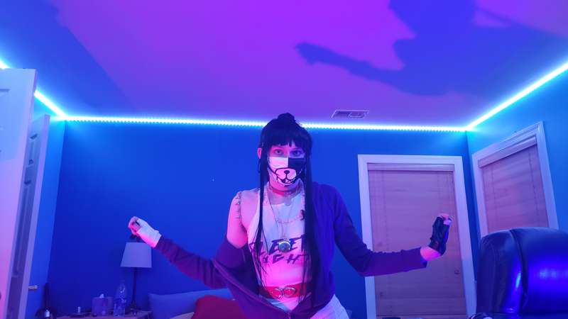(E-Girl Maya, August 2021, Part 2)

Anyway, in addition to t.. 18