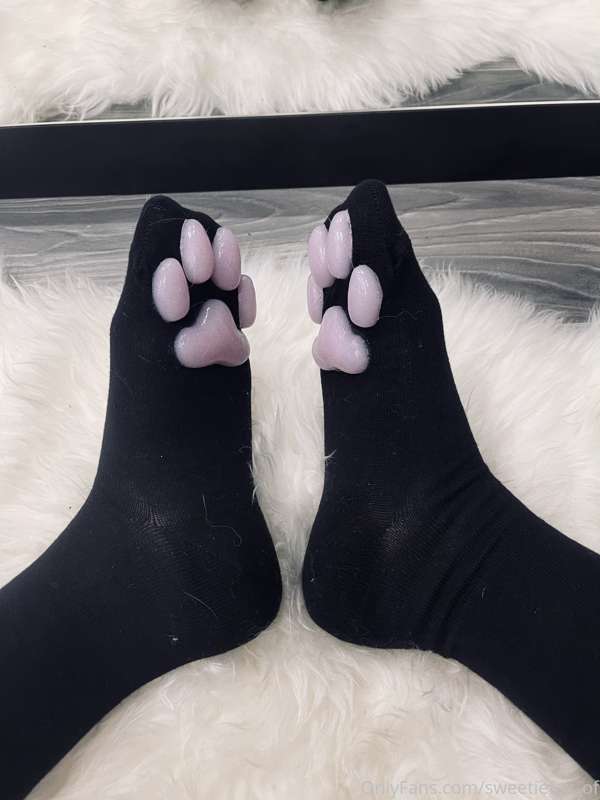 Just teasing spoiler for future set 🐰 Soon 😈 5