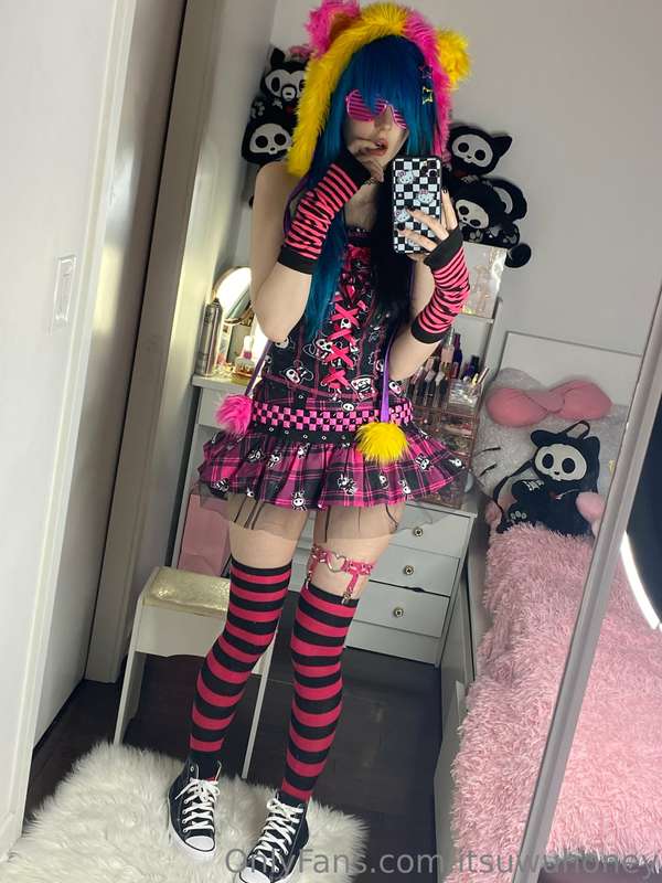 Always think about her~ 😉💕🥰🌈 2